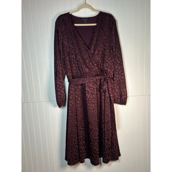 Lane Bryant Leopard Surplice Jacquard Faux Belted burgundy Midi Dress 20 party - Picture 2 of 11